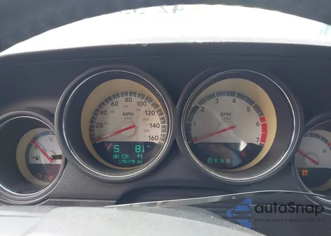 2010 Dodge Challenger R/T из США, поврежденный, VIN 2B3CJ5DT2AH110655